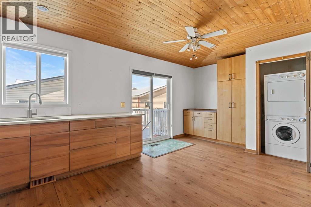 148 Martin Crossing Crescent Ne, Calgary, Alberta  T3J 3S9 - Photo 13 - A2297596