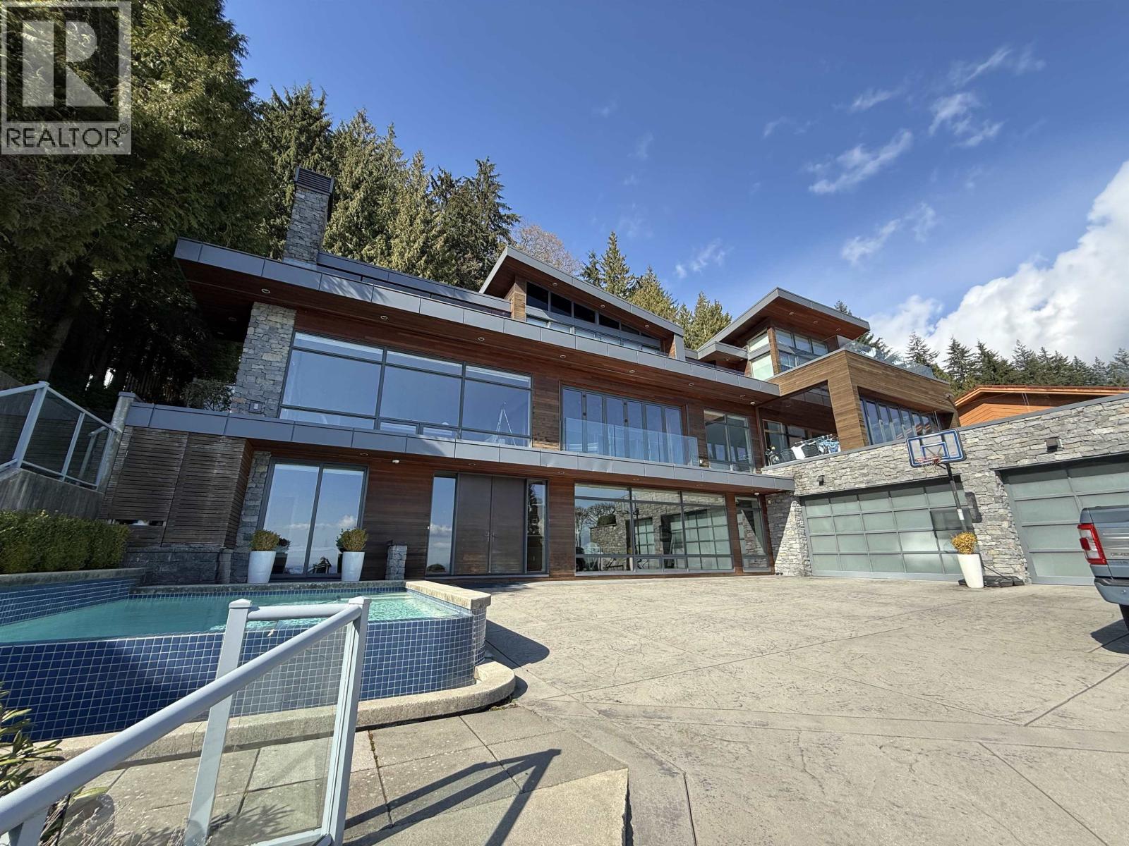 1548 CHARTWELL DRIVE, West Vancouver, British Columbia