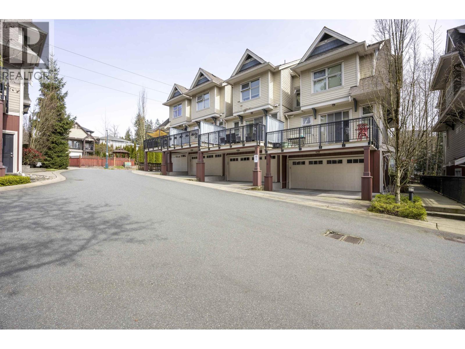 3 3380 Francis Crescent, Coquitlam, British Columbia  V3E 0H1 - Photo 4 - R3105736