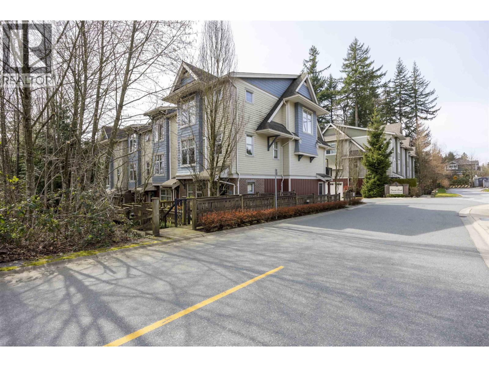 3 3380 Francis Crescent, Coquitlam, British Columbia  V3E 0H1 - Photo 5 - R3105736