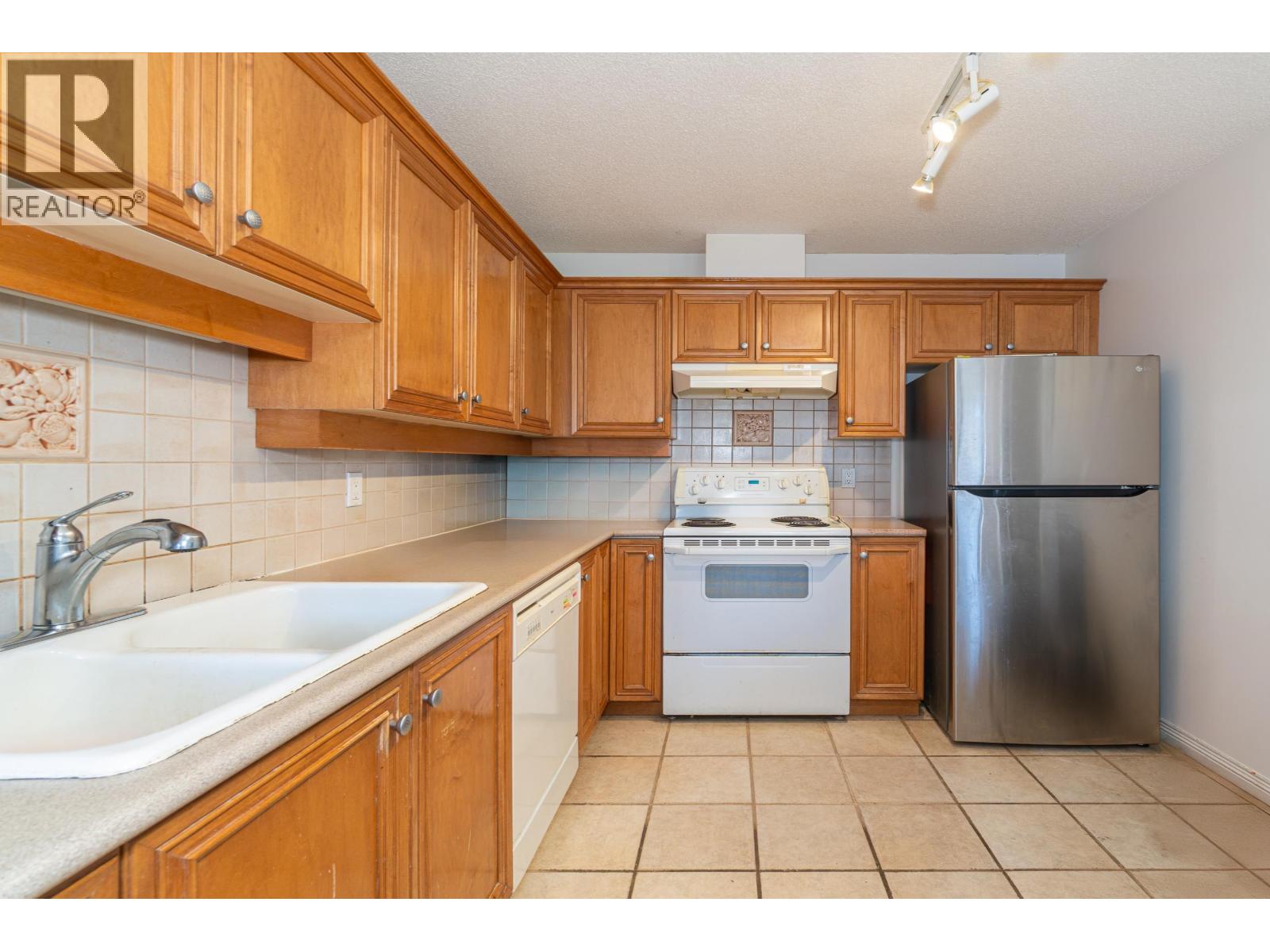 707 5639 Hampton Place, Vancouver, British Columbia  V6T 2H6 - Photo 11 - R3105350