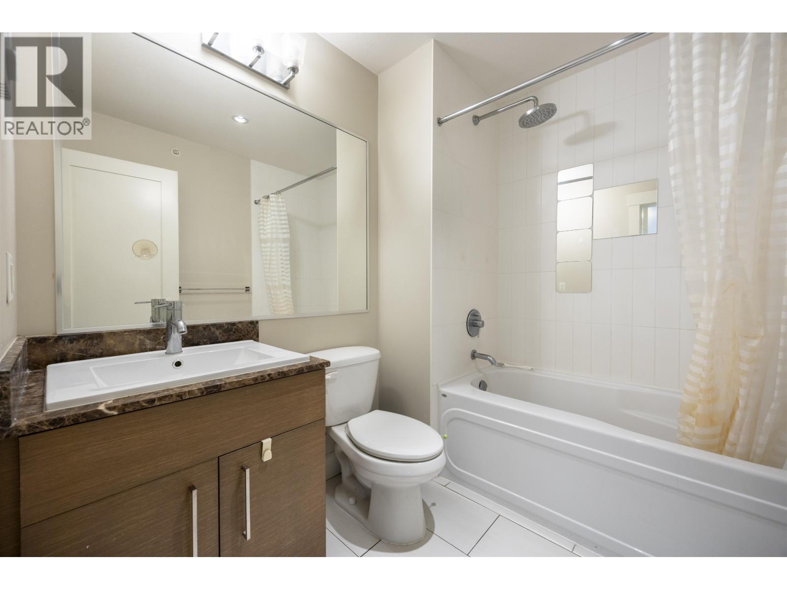 7 6600 Cooney Road, Richmond, British Columbia  V6Y 2J8 - Photo 13 - R3105661