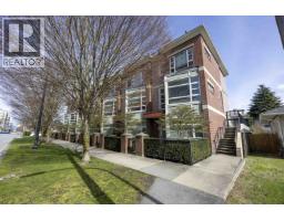 7 6600 COONEY ROAD, Richmond, British Columbia