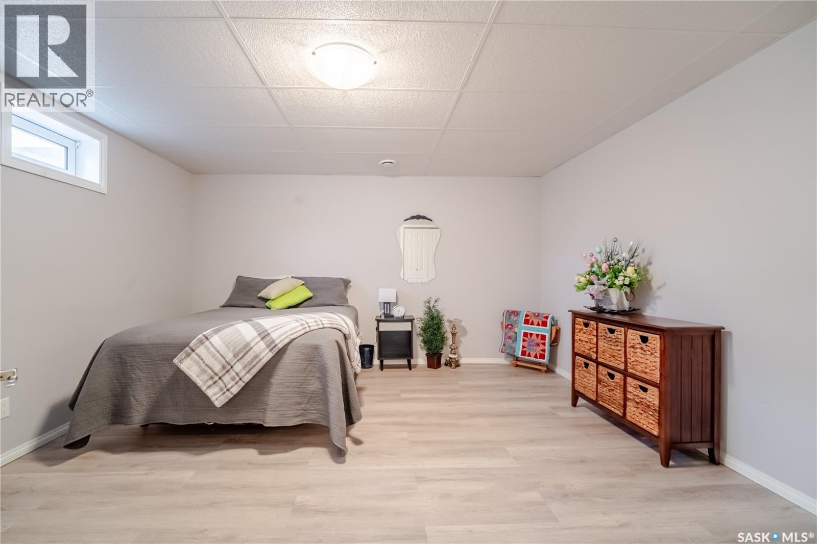 1354 King Crescent, Moose Jaw, Saskatchewan  S6H 3G2 - Photo 40 - SK031760