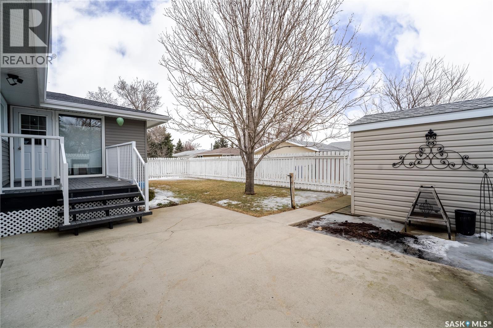 1354 King Crescent, Moose Jaw, Saskatchewan  S6H 3G2 - Photo 55 - SK031760
