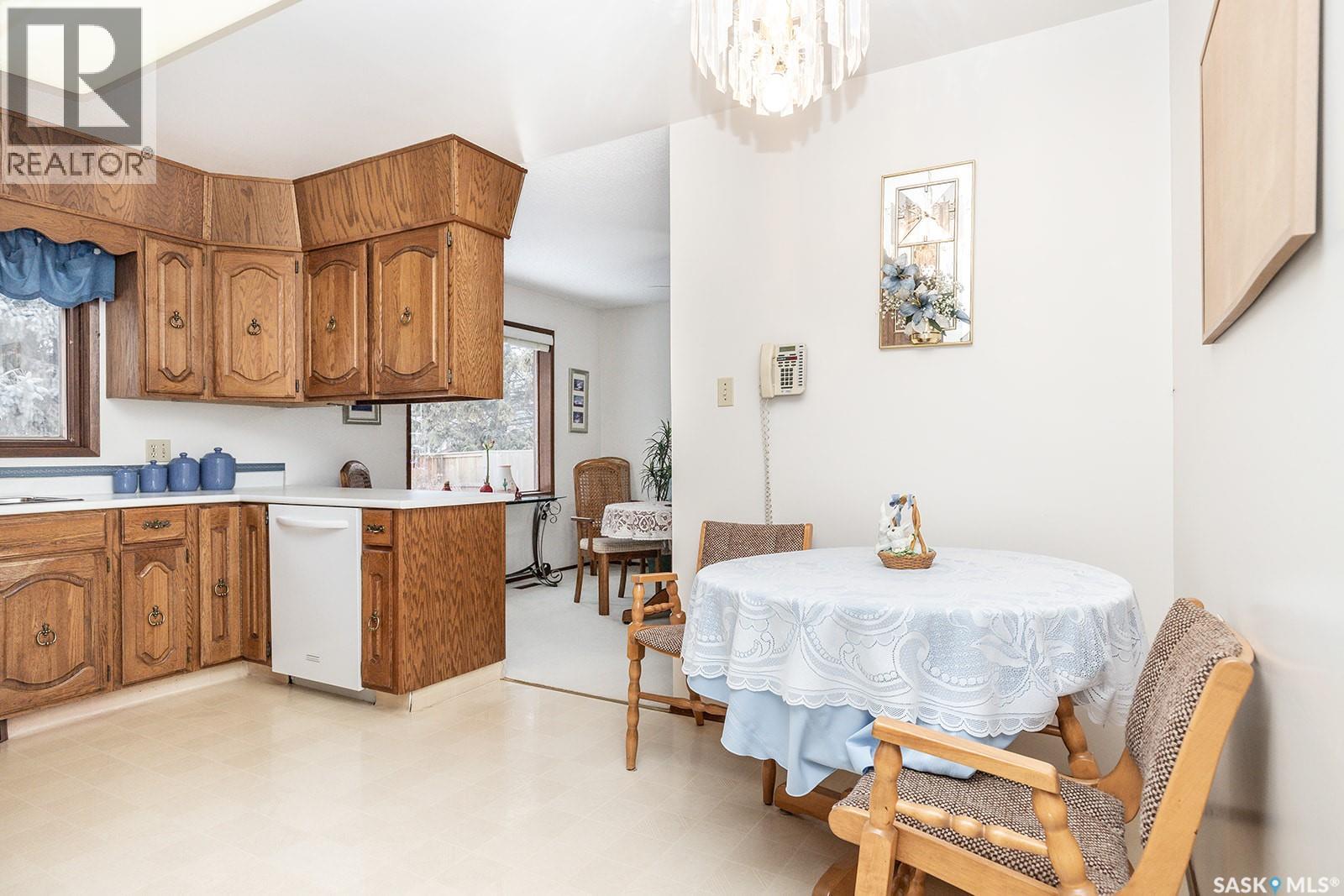 311 Candle Crescent, Saskatoon, Saskatchewan  S7K 5A5 - Photo 11 - SK031661