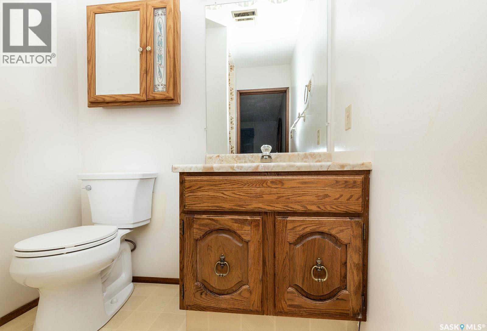 311 Candle Crescent, Saskatoon, Saskatchewan  S7K 5A5 - Photo 18 - SK031661