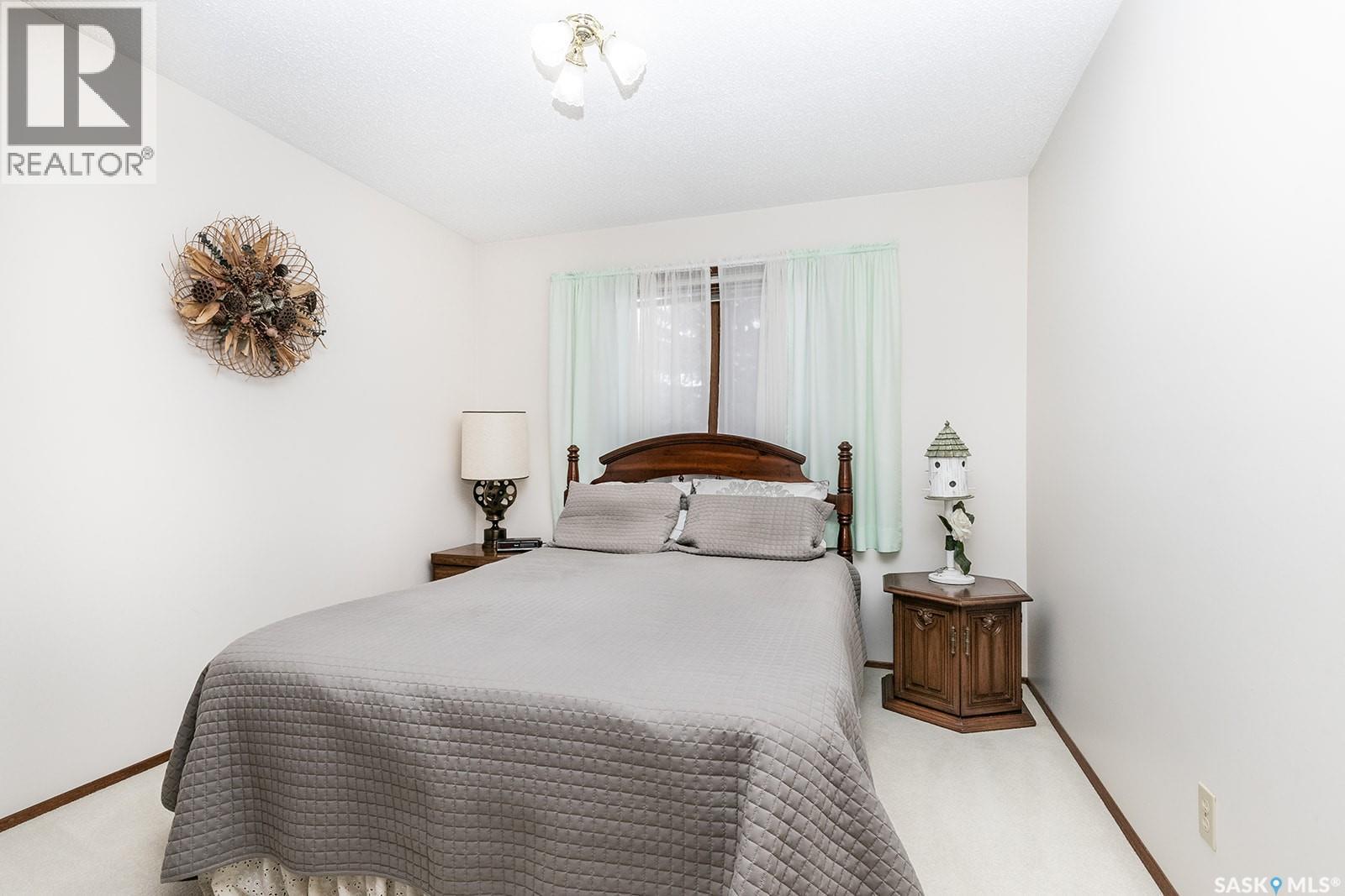 311 Candle Crescent, Saskatoon, Saskatchewan  S7K 5A5 - Photo 22 - SK031661