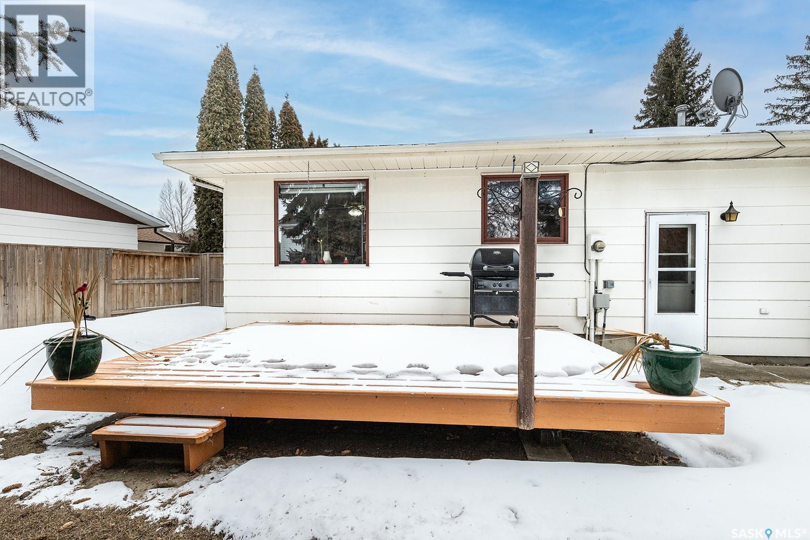 311 Candle Crescent, Saskatoon, Saskatchewan  S7K 5A5 - Photo 34 - SK031661