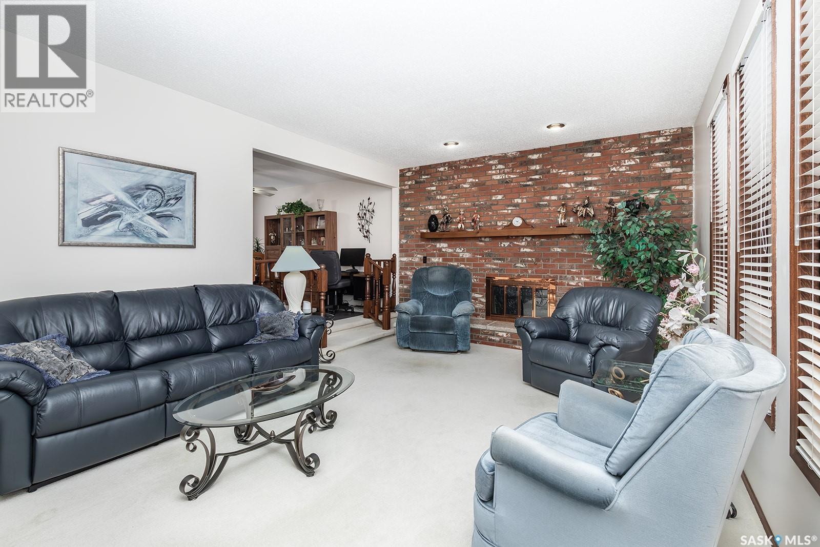 311 Candle Crescent, Saskatoon, Saskatchewan  S7K 5A5 - Photo 6 - SK031661