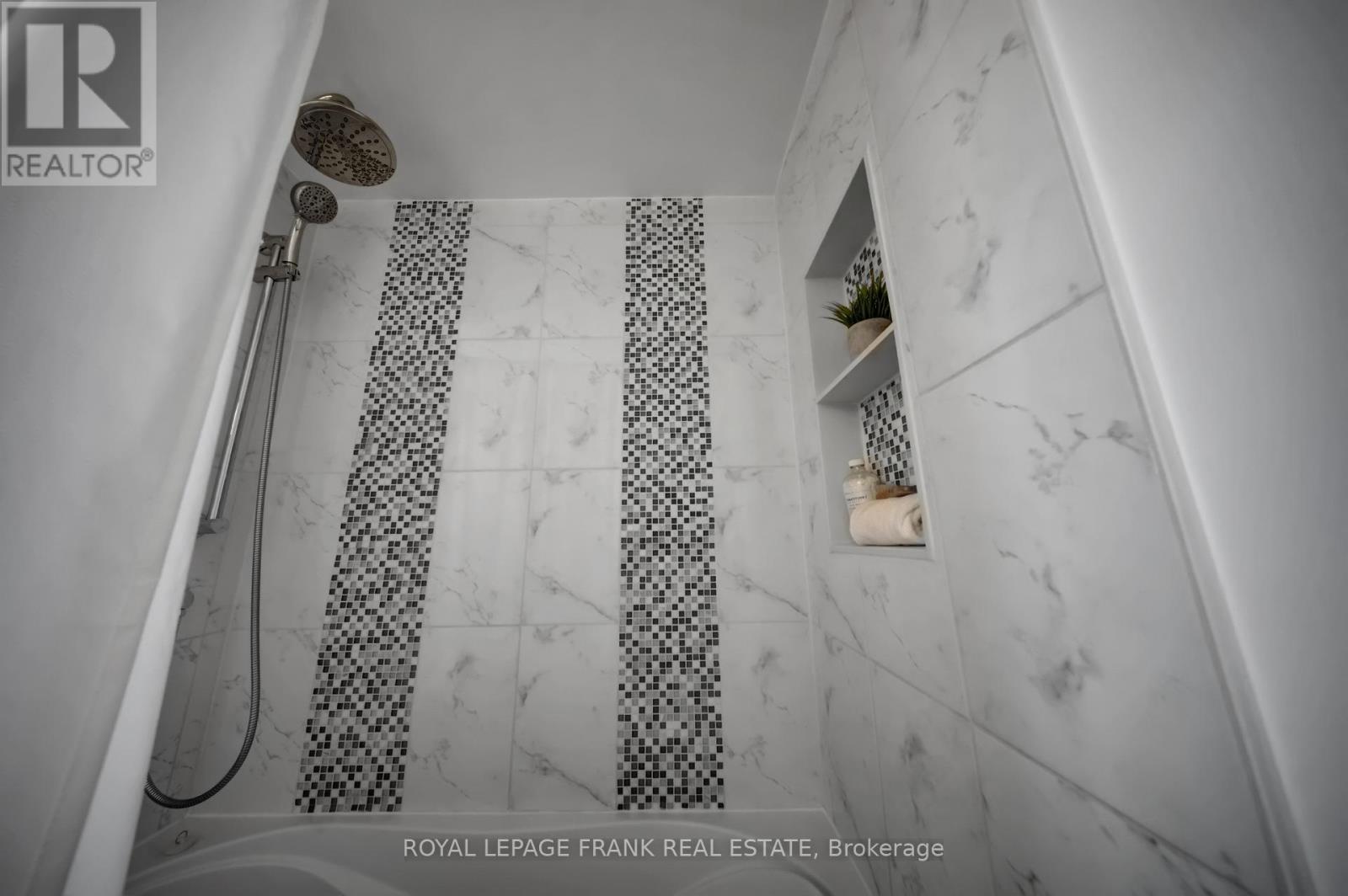 590 Talbot Court, Oshawa, Ontario L1J 2E8 - Photo 12 - E12942456