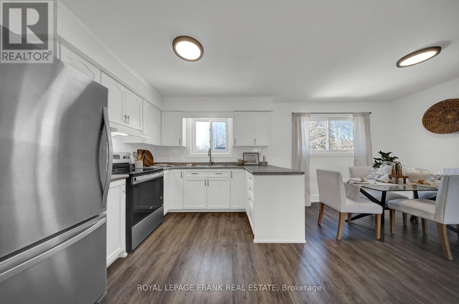 590 Talbot Court, Oshawa, Ontario L1J 2E8 - Photo 9 - E12942456