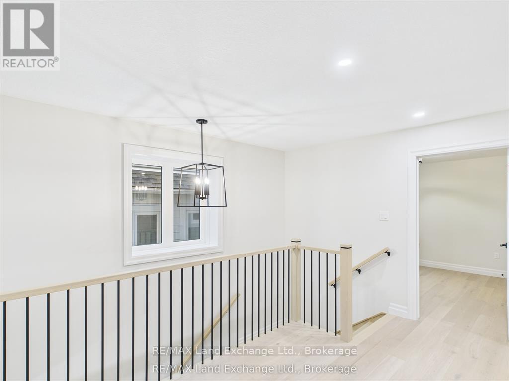 99 Inverness Street N, Kincardine, Ontario  N2Z 1J4 - Photo 22 - X12942564