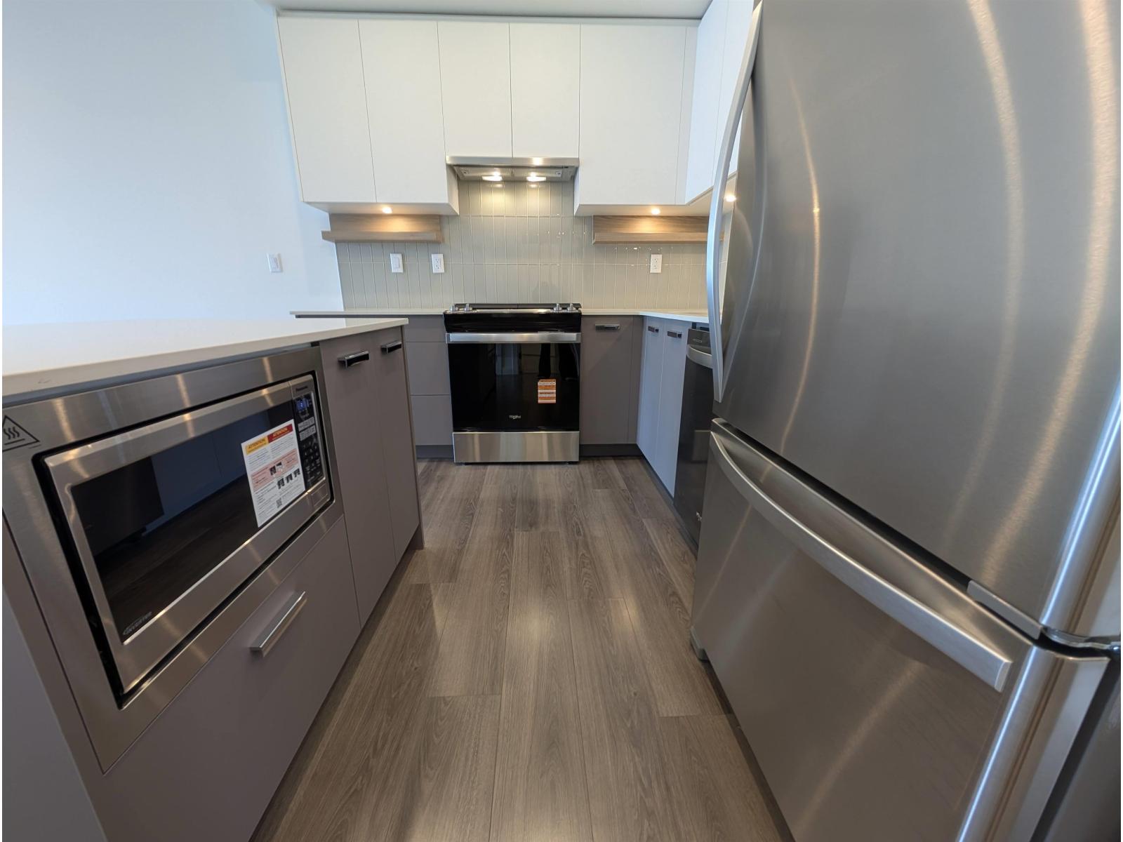 4fl 13777 75a Avenue, Surrey, British Columbia  V3W 3W4 - Photo 9 - R3105805