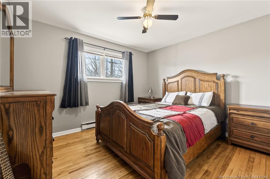 175 Second Avenue, Moncton, New Brunswick  E1C 7Y5 - Photo 22 - NB136147