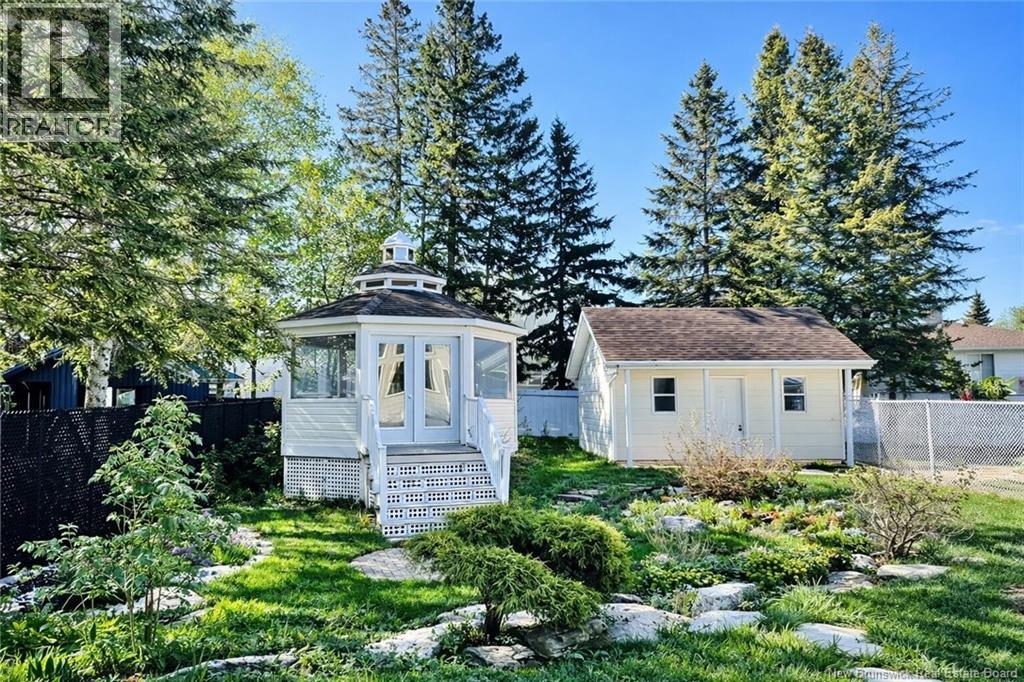 1065 Sycamore Avenue, Bathurst, New Brunswick  E2A 4M9 - Photo 29 - NB135883