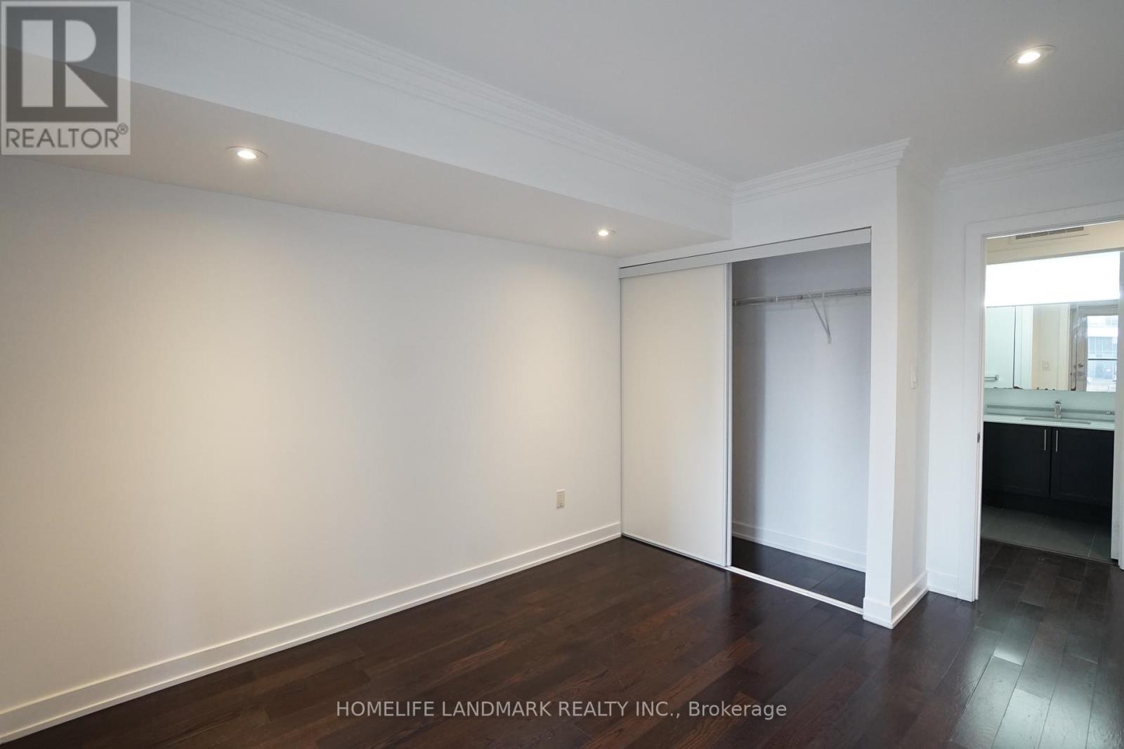 4 - 4030 Parkside Village Drive, Mississauga, Ontario  L5B 0K2 - Photo 17 - W12760400