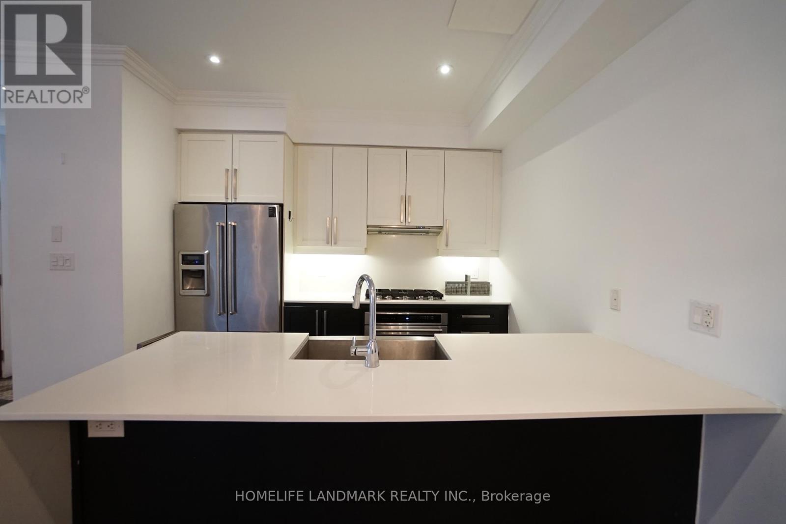 4 - 4030 Parkside Village Drive, Mississauga, Ontario  L5B 0K2 - Photo 7 - W12760400