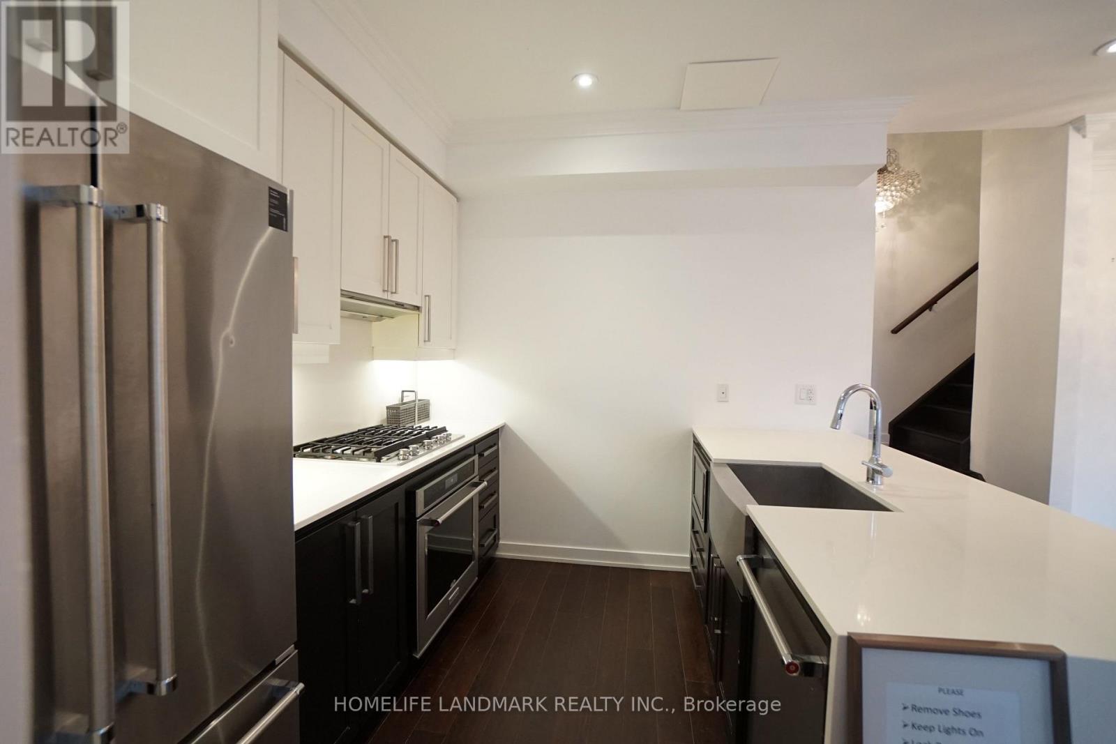 4 - 4030 Parkside Village Drive, Mississauga, Ontario  L5B 0K2 - Photo 8 - W12760400