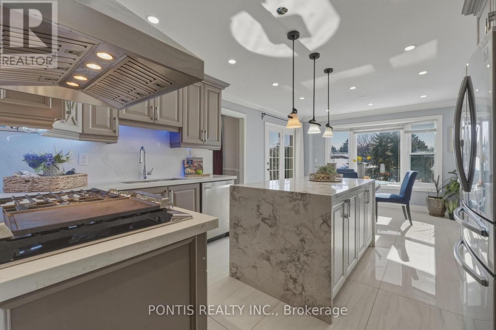 10 Whitmore Court, Brampton, Ontario  L6Z 2A5 - Photo 13 - W12942240