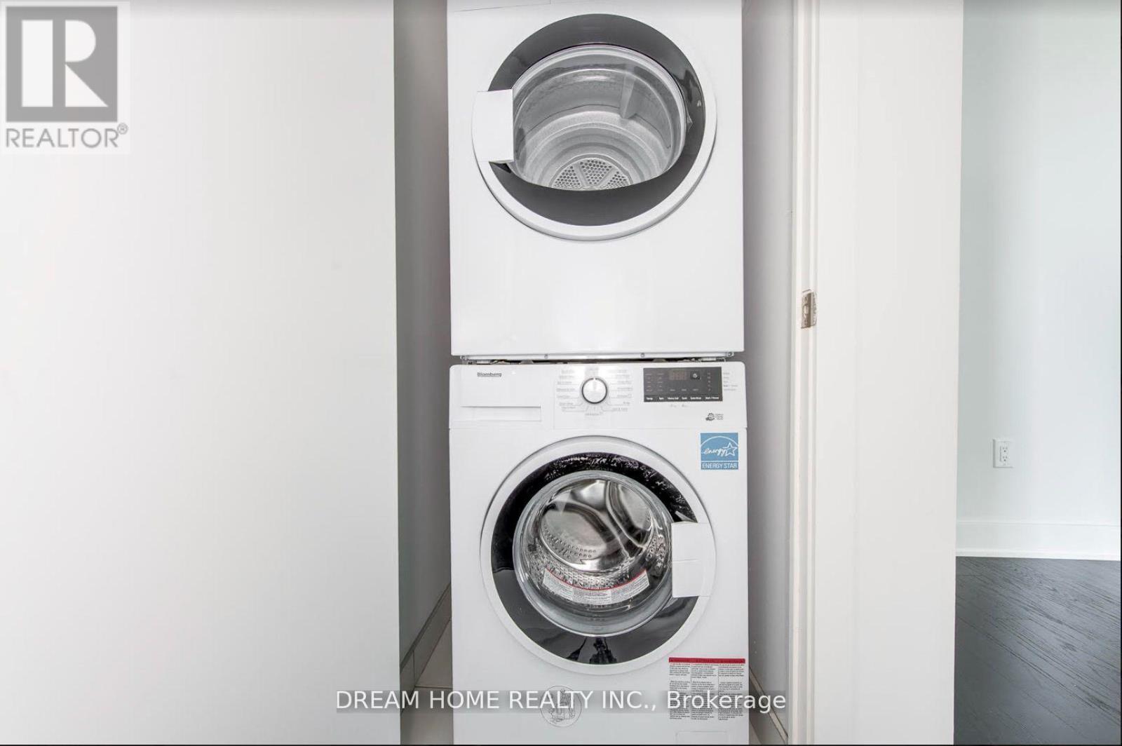 3809 -Room - 955 Bay Street, Toronto, Ontario  M5S 2A2 - Photo 14 - C12866118