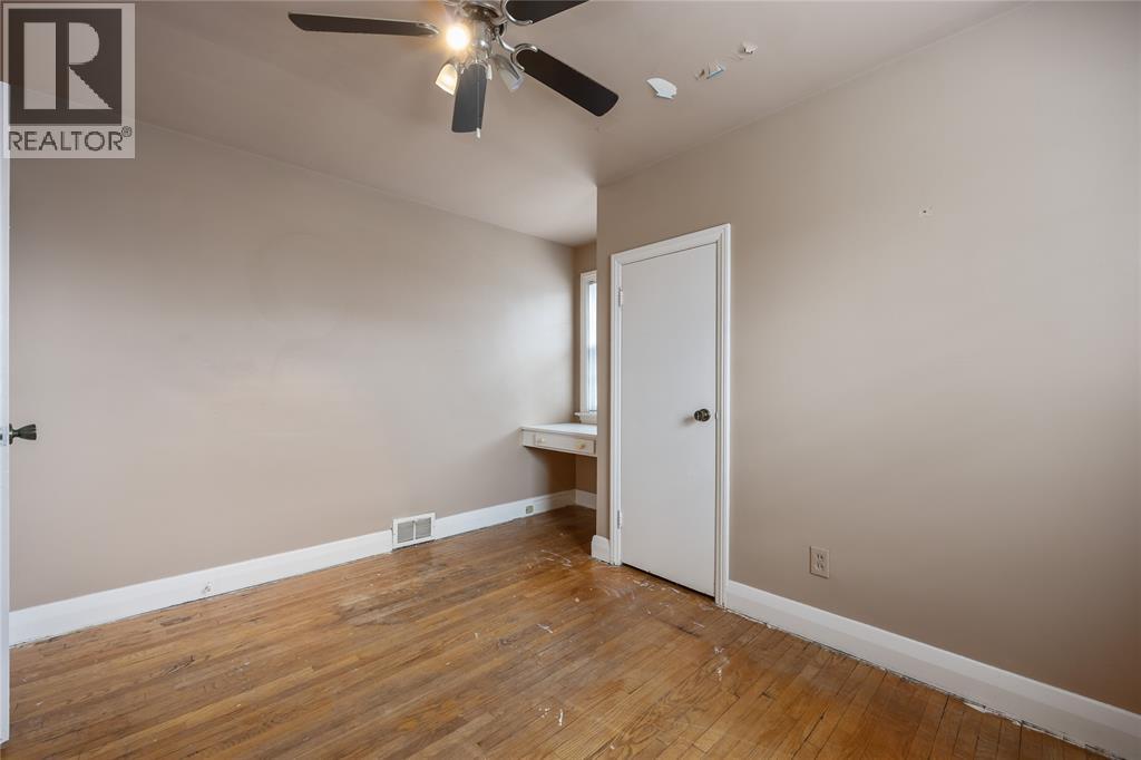 617 Cathcart Boulevard, Sarnia, Ontario  N7V 2N1 - Photo 25 - 26006553