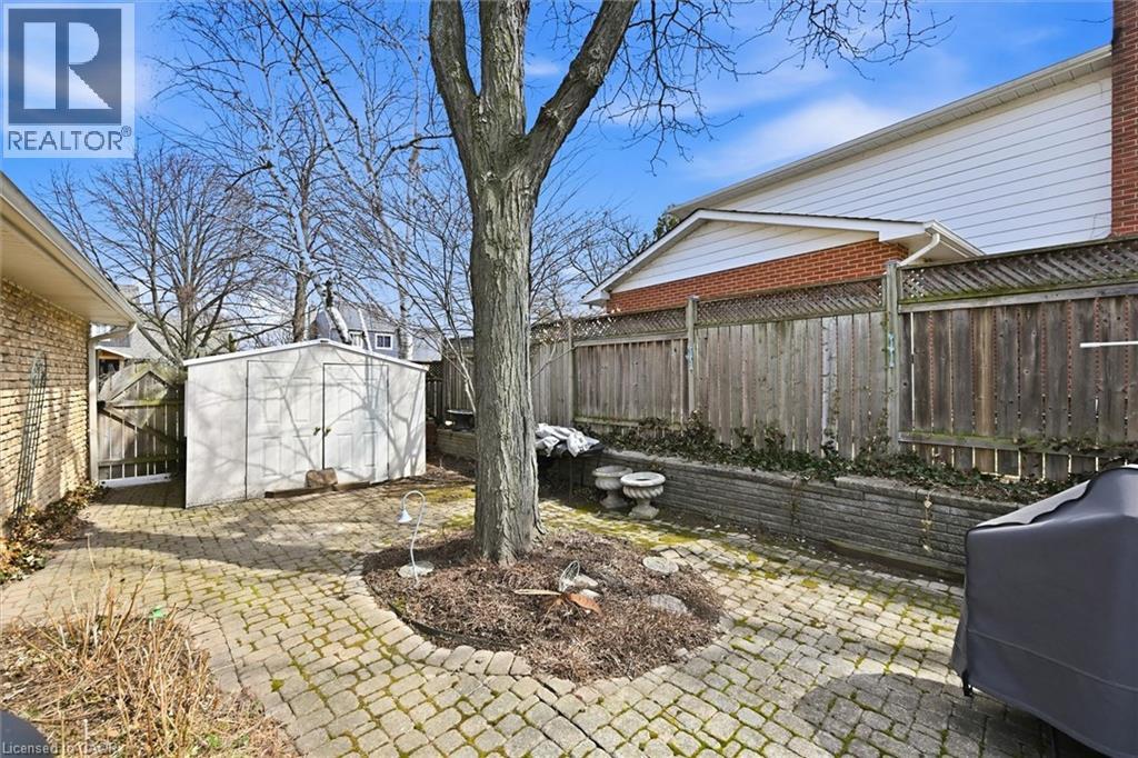 2192 Ireland Drive, Burlington, Ontario  L7P 3G1 - Photo 35 - 40816613