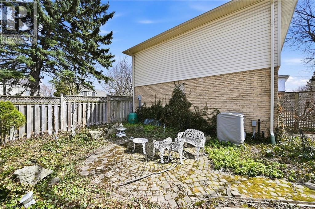 2192 Ireland Drive, Burlington, Ontario  L7P 3G1 - Photo 36 - 40816613