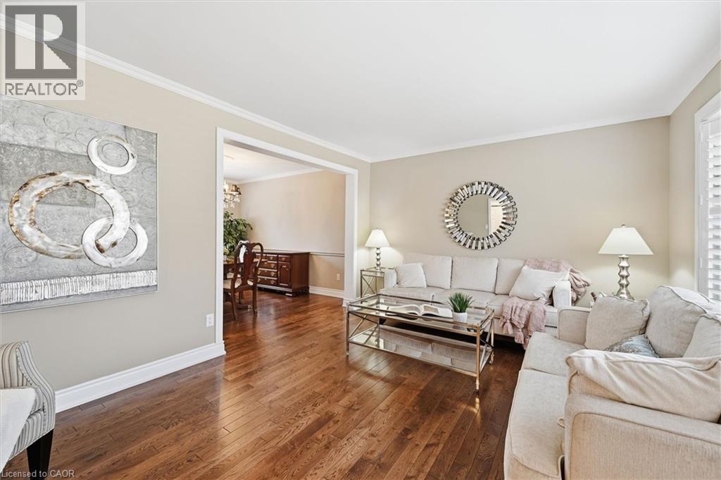 2192 Ireland Drive, Burlington, Ontario  L7P 3G1 - Photo 4 - 40816613