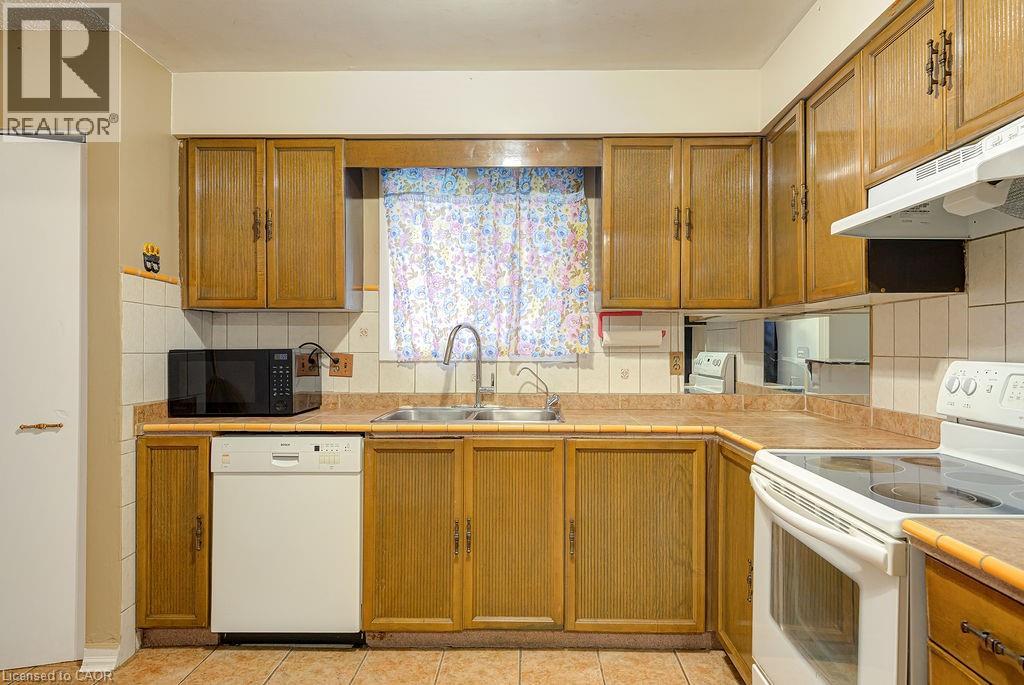 174 Thaler Avenue, Kitchener, Ontario  N2A 1R5 - Photo 13 - 40816363