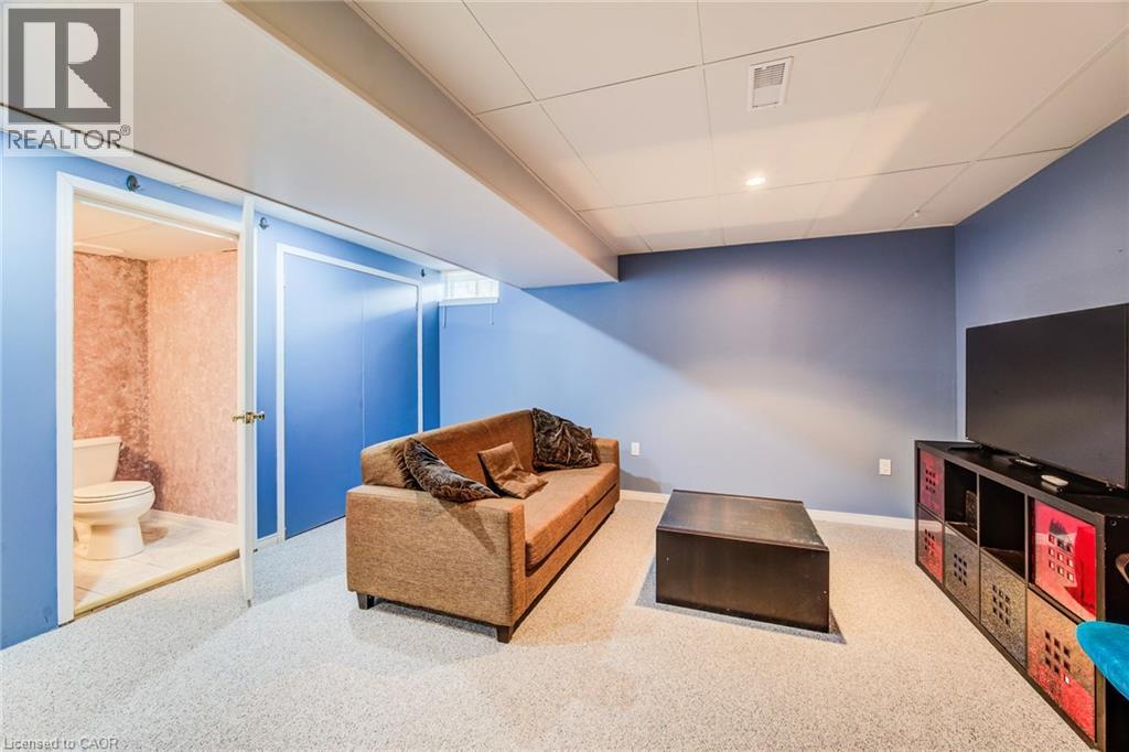 90 Mooregate Crescent Unit# 27, Kitchener, Ontario  N2M 5P7 - Photo 33 - 40812497