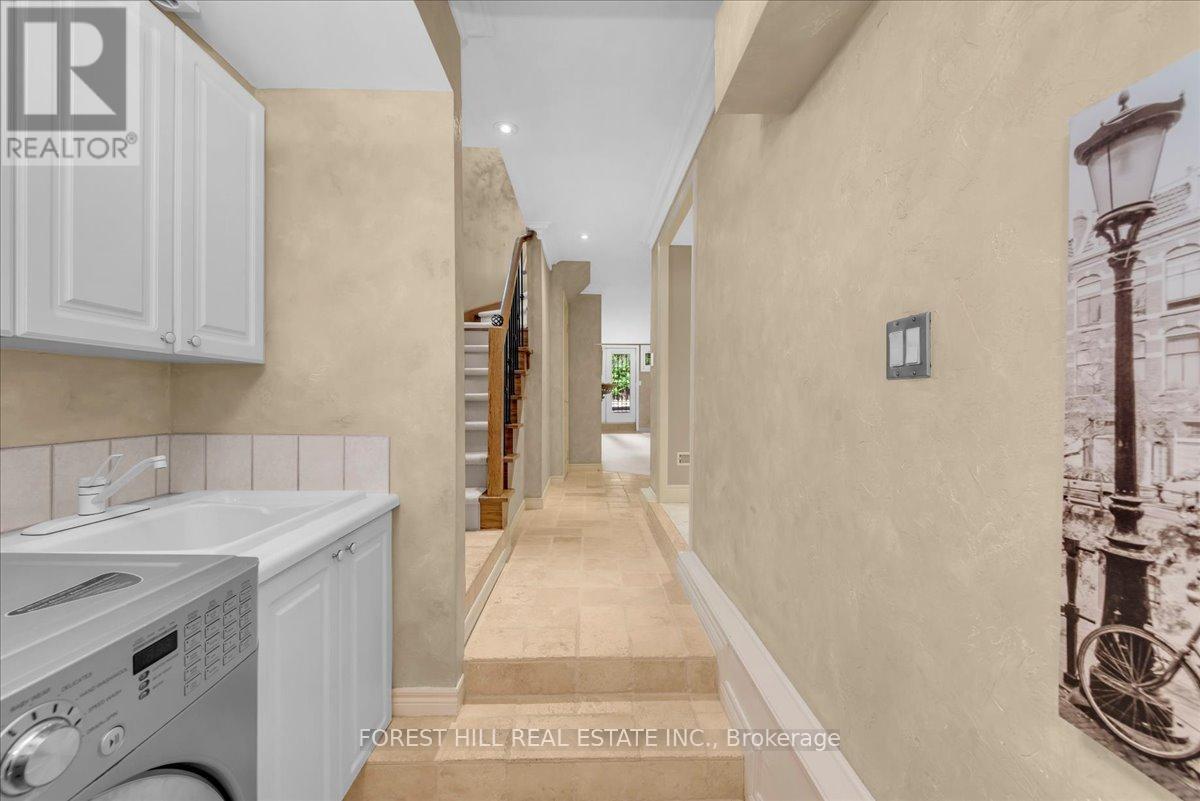 313 Broadway Avenue, Toronto, Ontario  M4P 1W2 - Photo 34 - C12941660