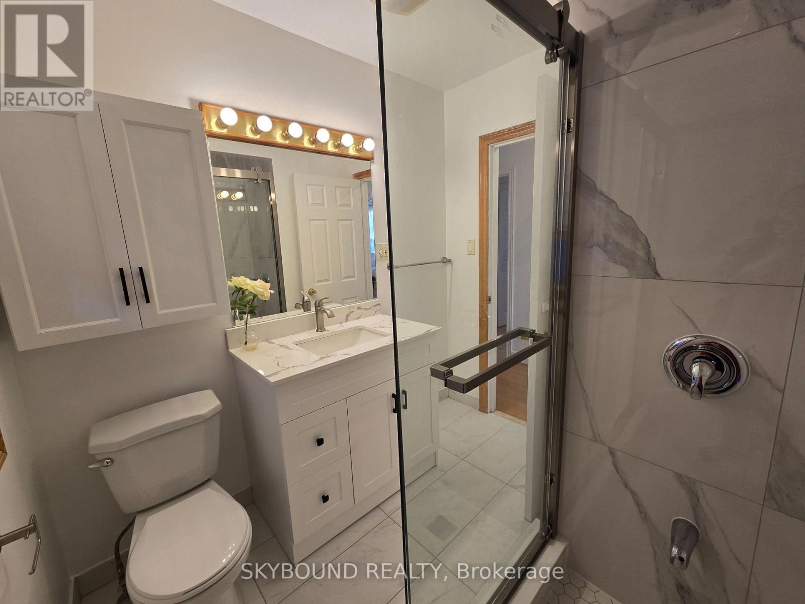 68 Monkton Avenue, Toronto, Ontario  M8Z 4N5 - Photo 34 - W12883090