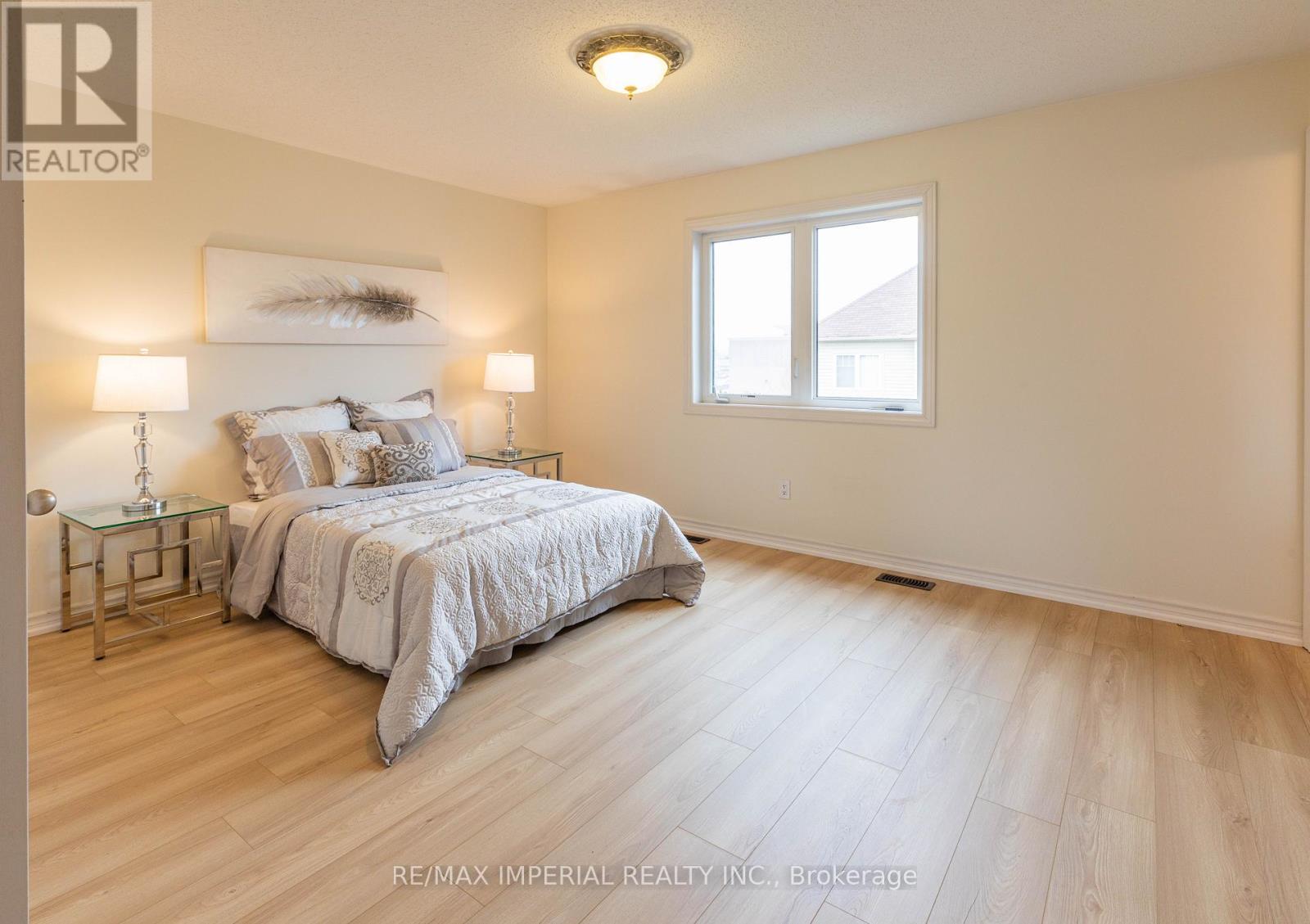 10 Sandgate Street, Whitby, Ontario  L1R 0L3 - Photo 18 - E12942316