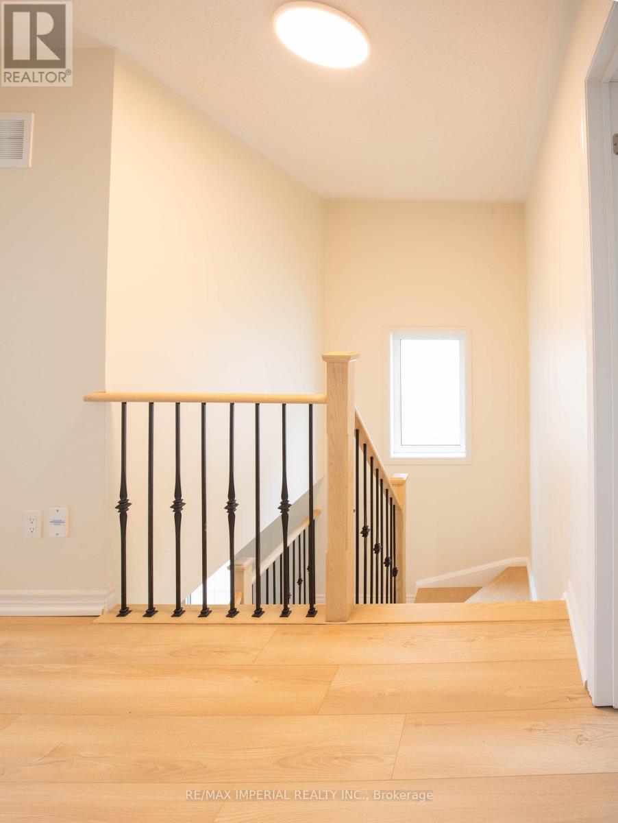 10 Sandgate Street, Whitby, Ontario  L1R 0L3 - Photo 16 - E12942316