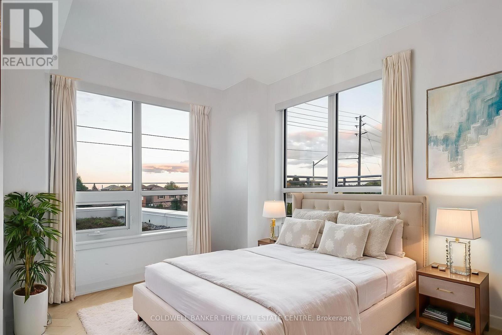 204 - 7890 BATHURST STREET, Vaughan, Ontario