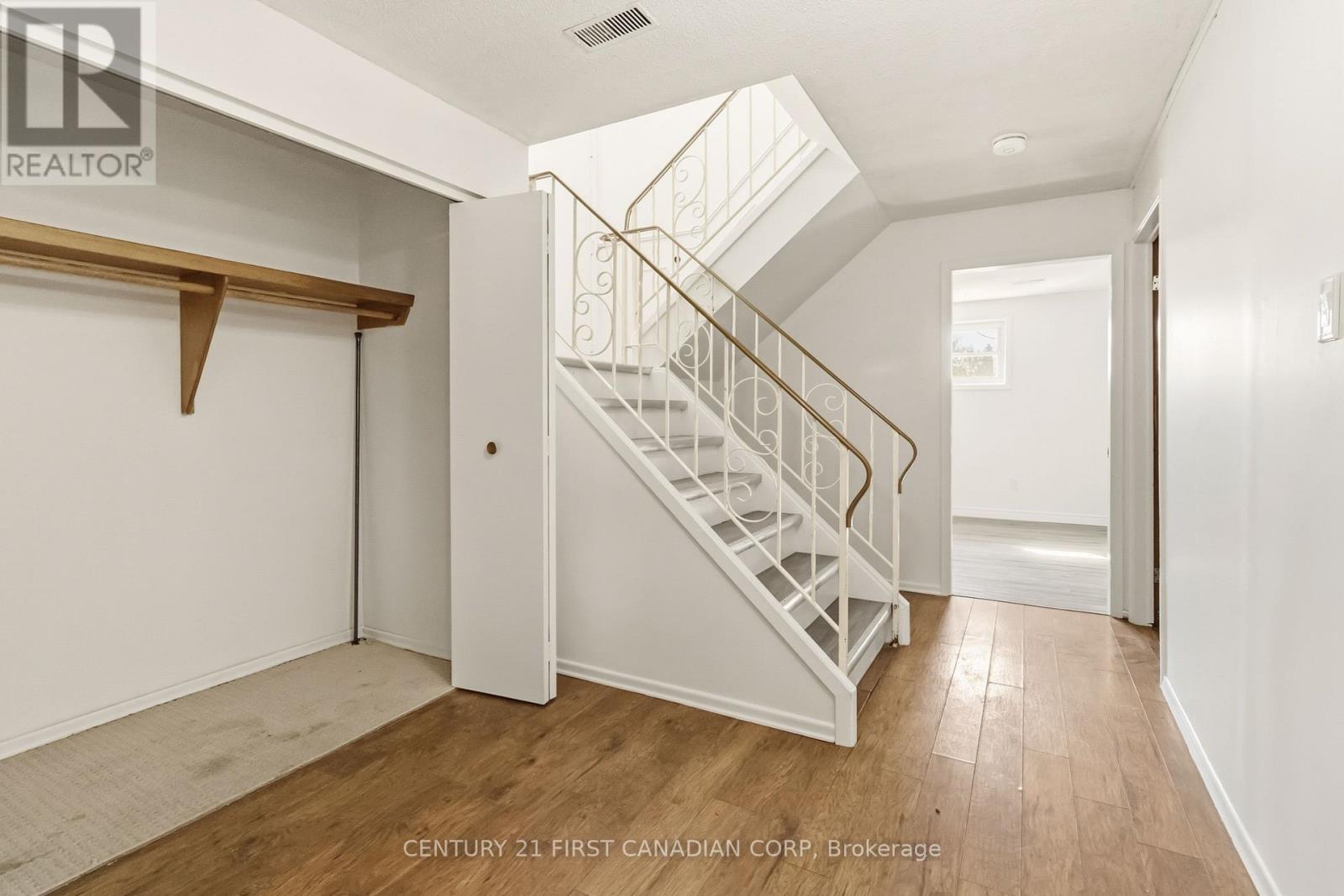 6 Spartan Drive, Brantford, Ontario  N3R 6C7 - Photo 27 - X12942436