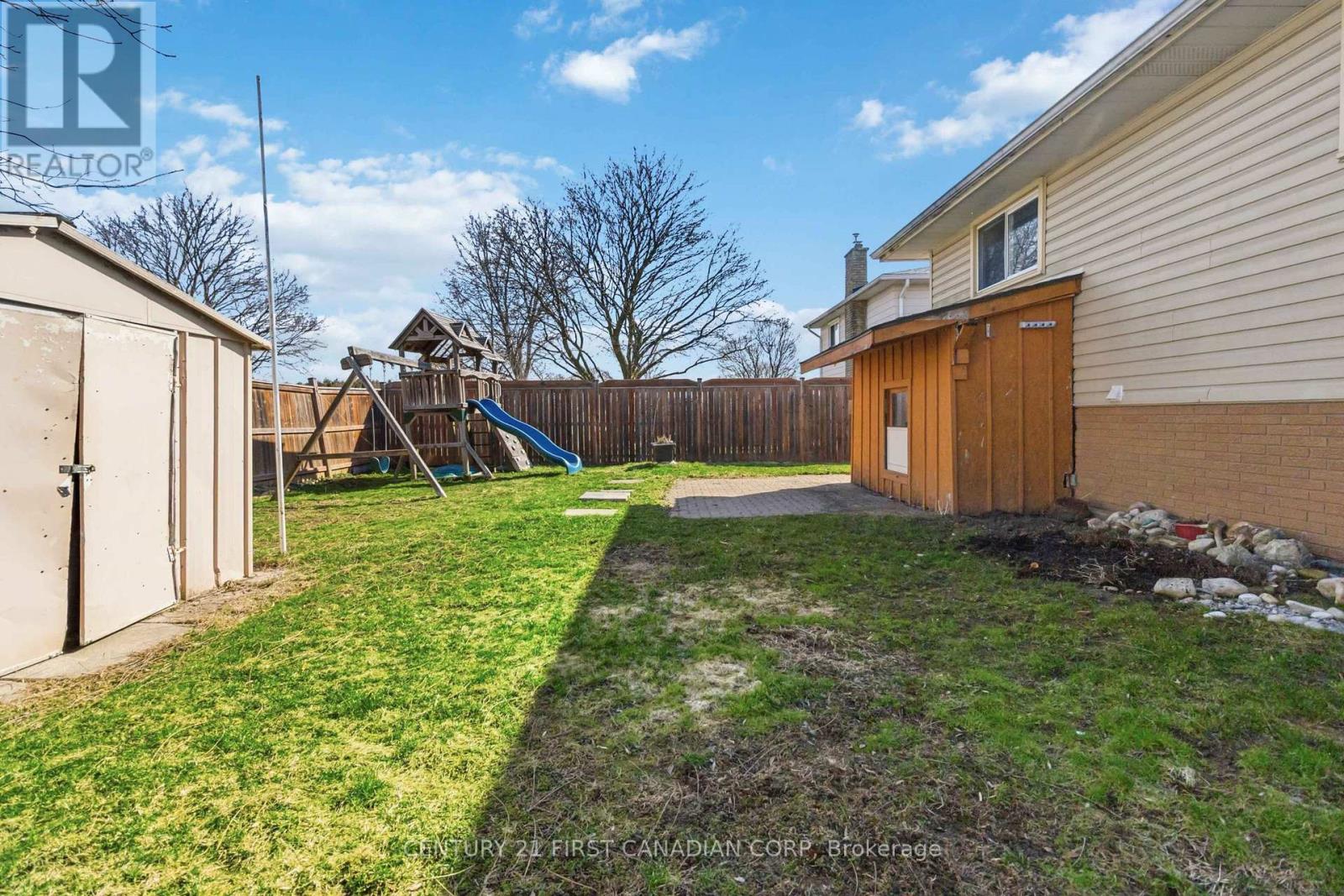 6 Spartan Drive, Brantford, Ontario  N3R 6C7 - Photo 45 - X12942436