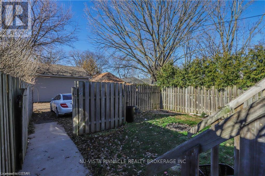 Front - 132 Wharncliffe Road N, London North, Ontario  N6H 2B2 - Photo 12 - X12942442