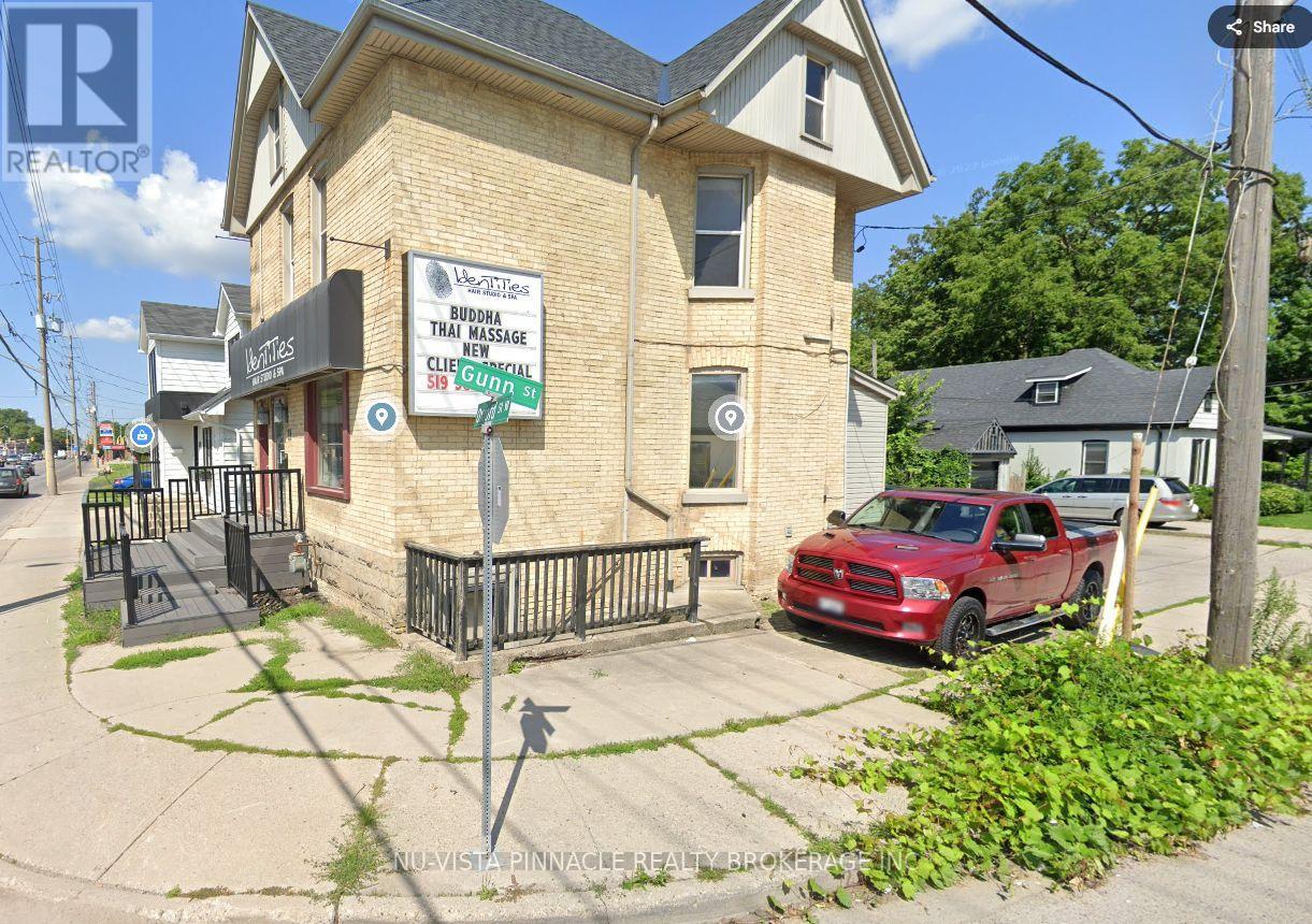 Lower - 11 Oxford Street W, London North, Ontario  N6H 1R2 - Photo 1 - X12942444