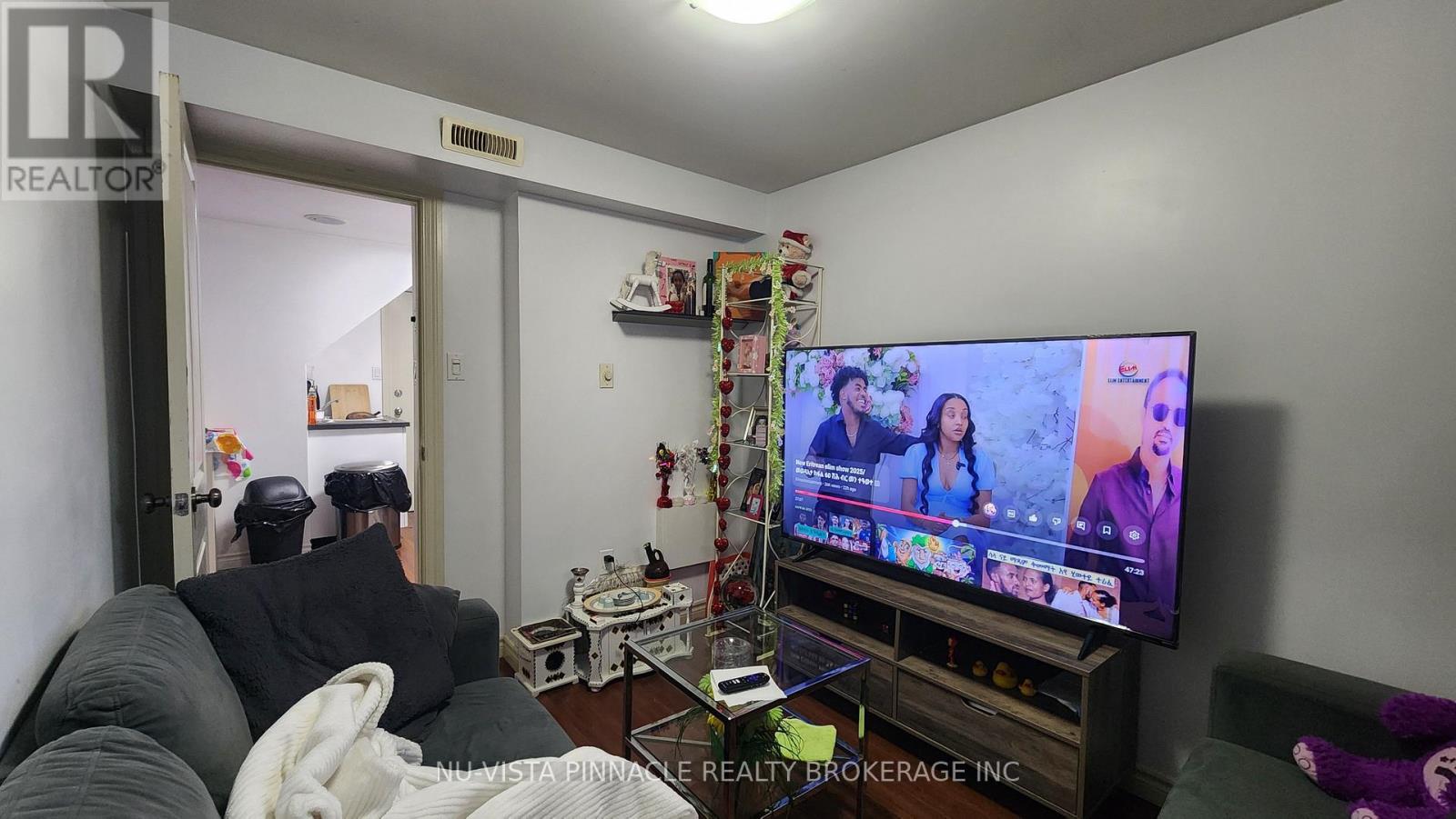 Lower - 11 Oxford Street W, London North, Ontario  N6H 1R2 - Photo 3 - X12942444