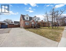 617 CATHCART BOULEVARD, Sarnia, Ontario