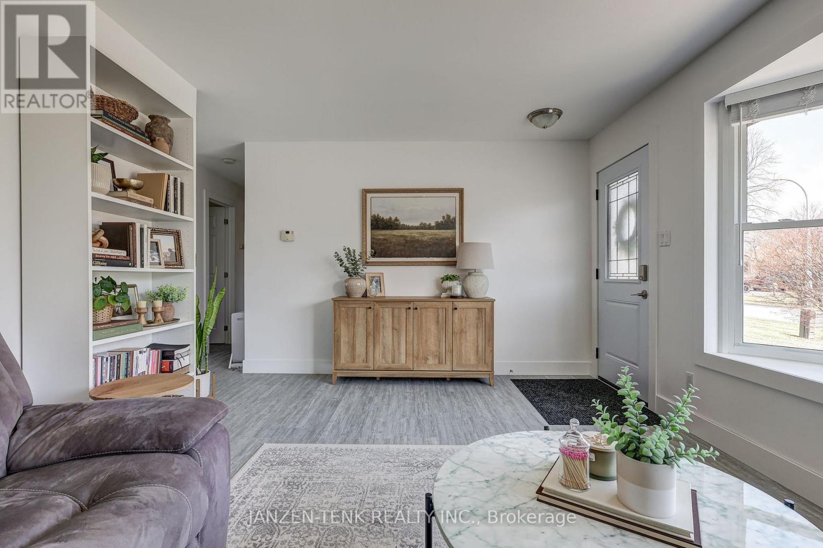 24 Centennial Avenue, Aylmer, Ontario  N5H 2X2 - Photo 16 - X12942538