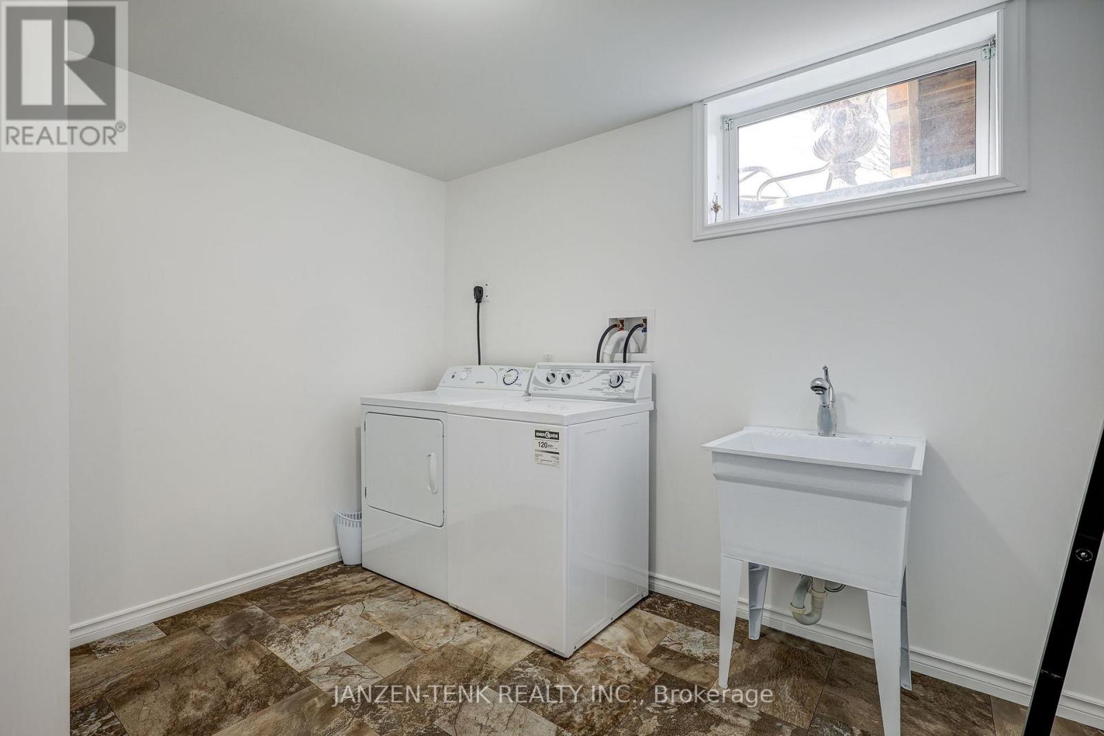 24 Centennial Avenue, Aylmer, Ontario  N5H 2X2 - Photo 39 - X12942538