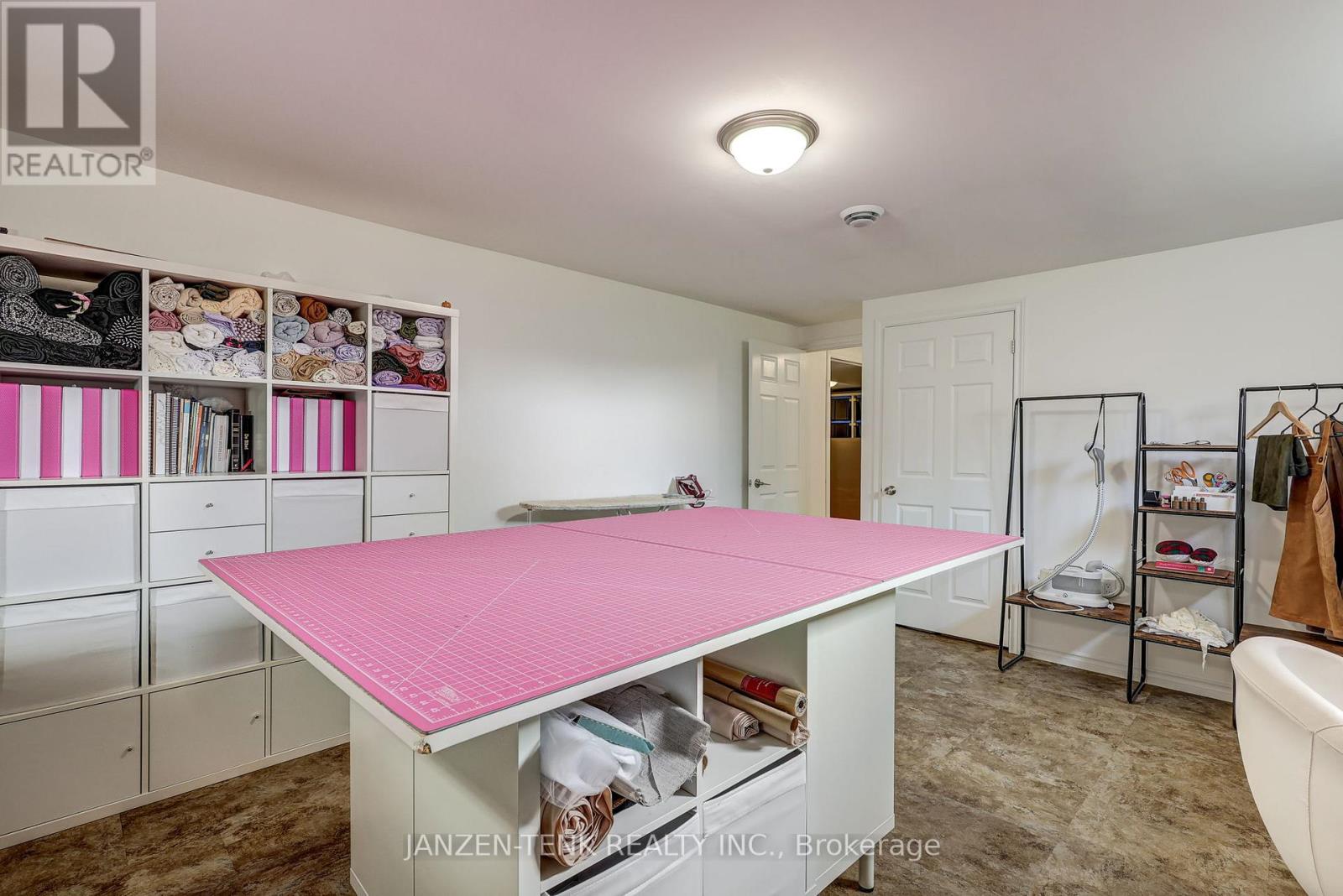 24 Centennial Avenue, Aylmer, Ontario  N5H 2X2 - Photo 42 - X12942538