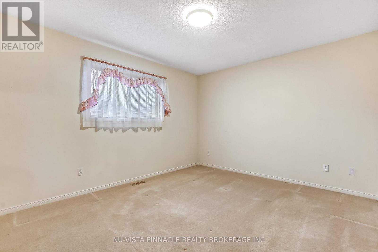 29 - 335 Lighthouse Road, London South, Ontario  N6M 1J8 - Photo 3 - X12942558