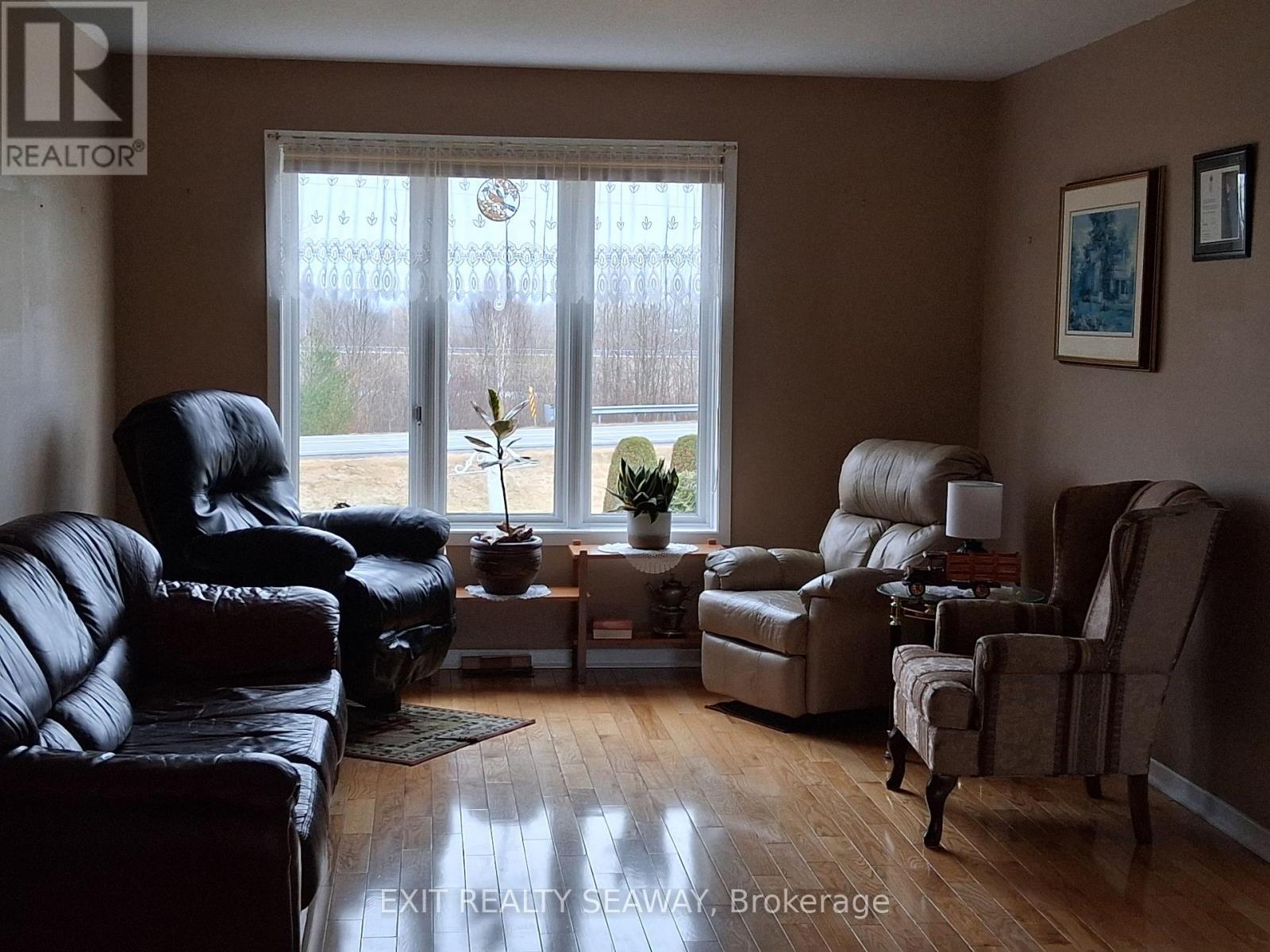 5514 County Road 16 Road N, South Dundas, Ontario  K0E 1K0 - Photo 16 - X12942536