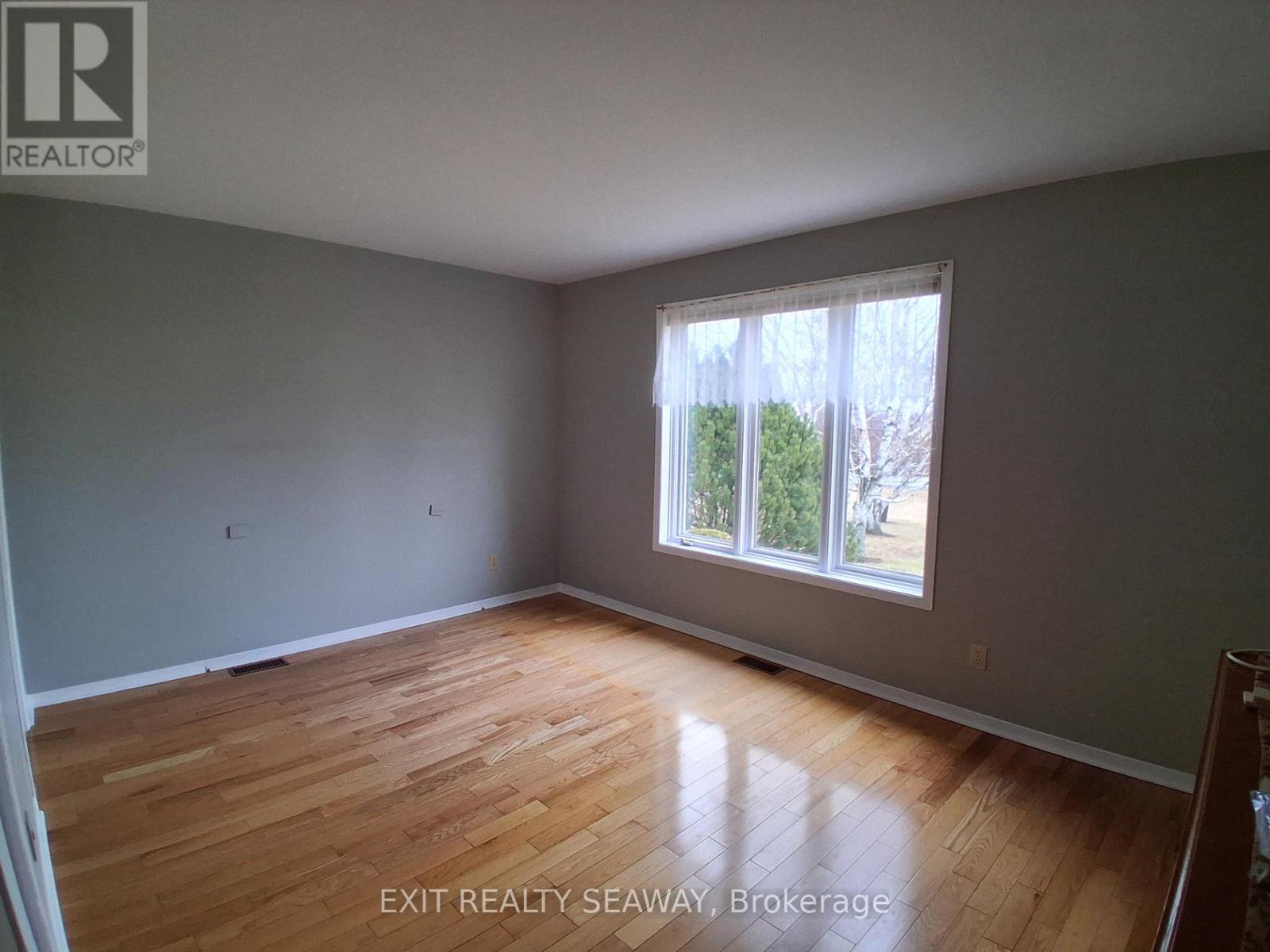 5514 County Road 16 Road N, South Dundas, Ontario  K0E 1K0 - Photo 20 - X12942536