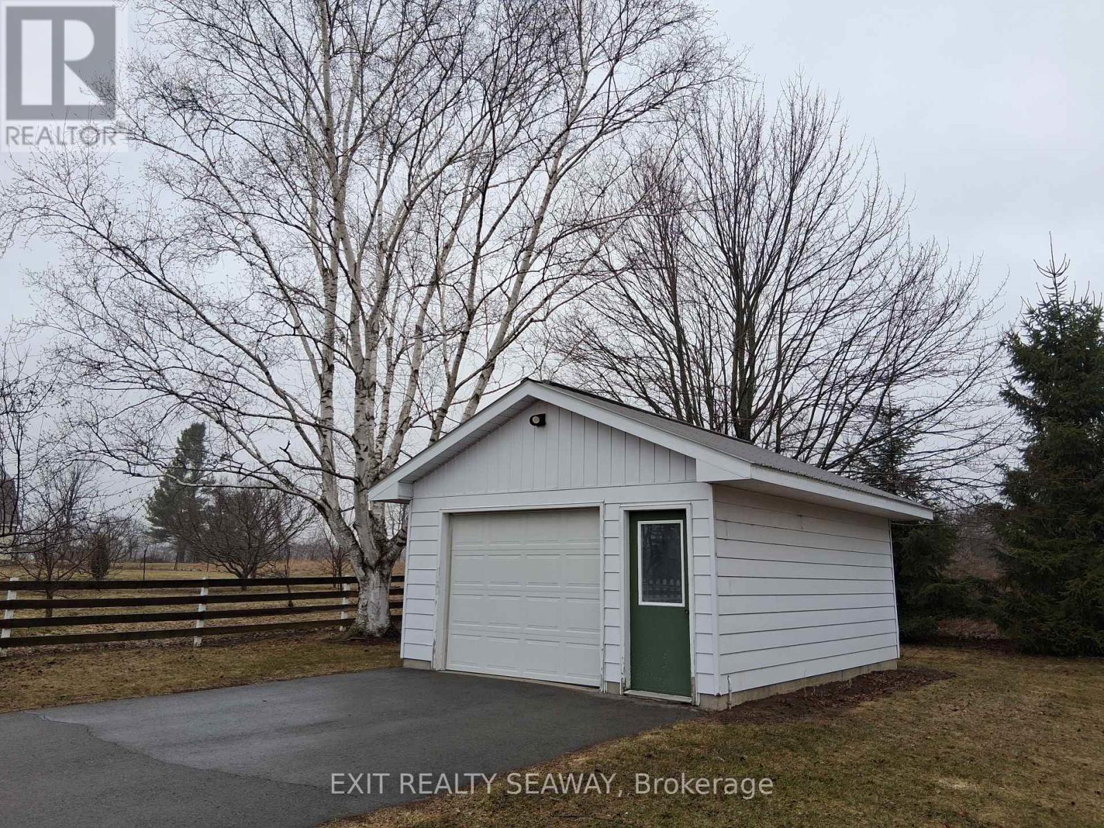 5514 County Road 16 Road N, South Dundas, Ontario  K0E 1K0 - Photo 6 - X12942536