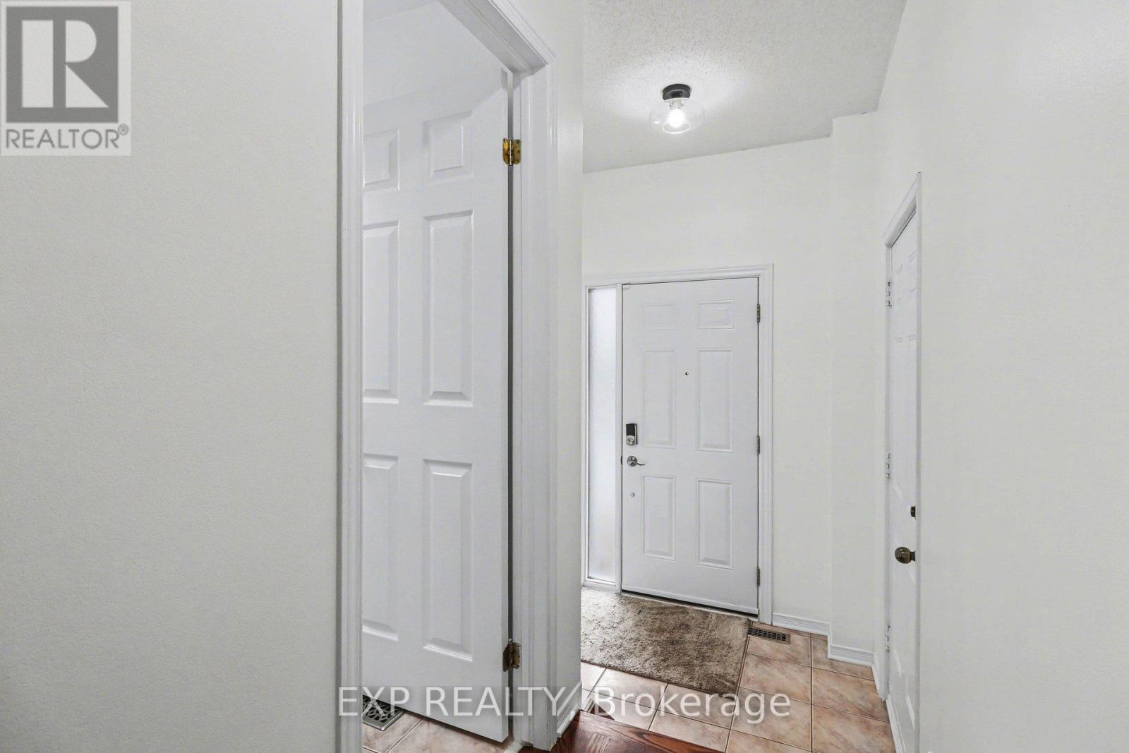 1504 Duplante Avenue, Ottawa, Ontario  K4A 3Y8 - Photo 4 - X12942470